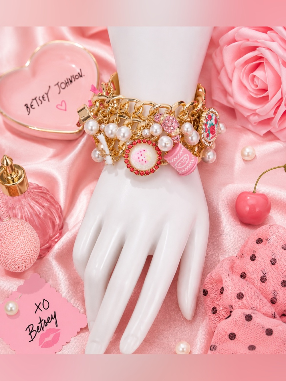 Betsey Johnson Baby Cakes Charm Bracelet with Baking Motif. NWT
